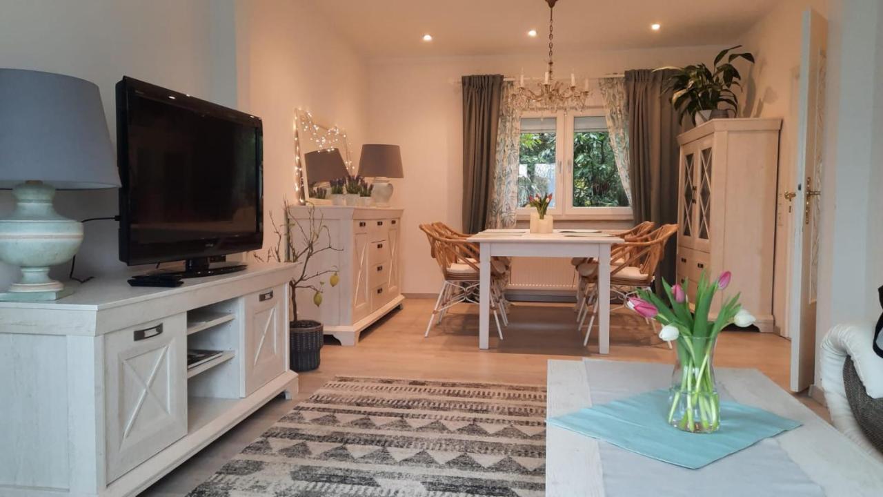 Ferienhaus "Villa Am Eck" Айхенцел Екстериор снимка