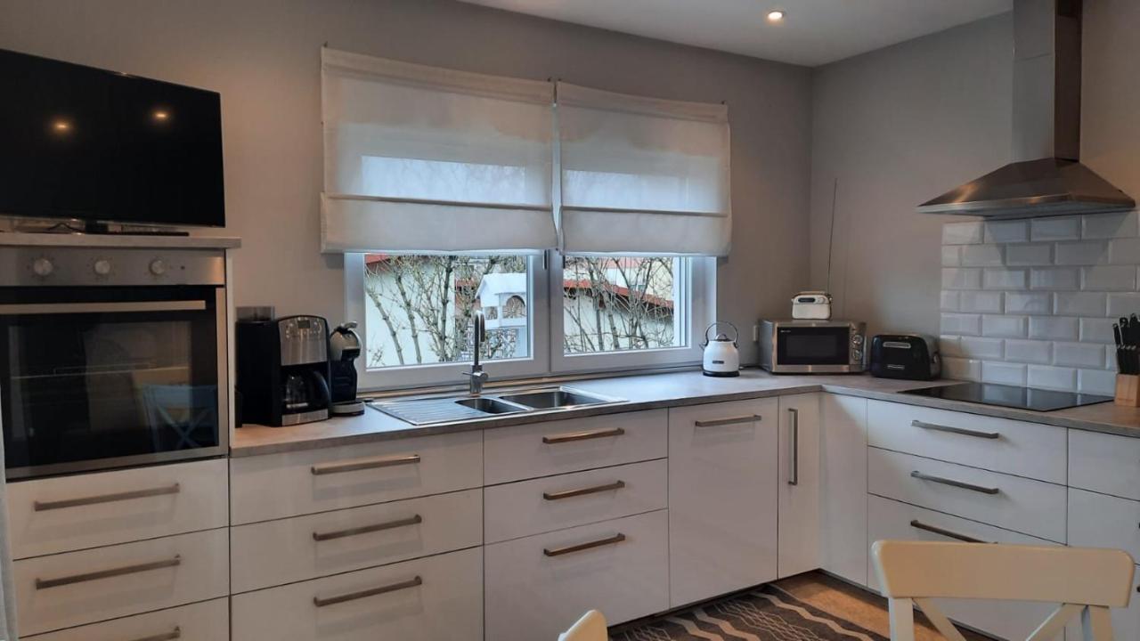 Ferienhaus "Villa Am Eck" Айхенцел Екстериор снимка